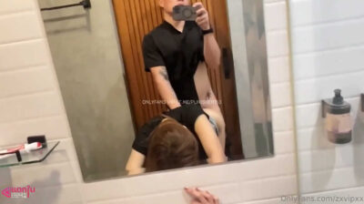 คลิปหลุด zxvipxx พี่เบสจีบสาวจากผับกลับมาเย็ดที่ห้องแบบเสียวๆ ล่อเอาควยให้โม๊คเสียวๆตั้งแต่บนรถแบบฟินก่อนเข้าห้องขึ้นเตียงเย็ดแบบไม่ยั้งเลย